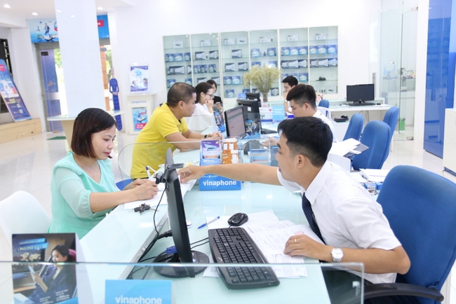 Xem phim, chơi game “bất chấp” Data với 4 gói cước mới của VinaPhone