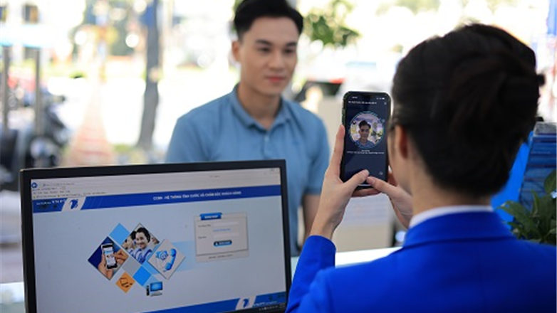 VinaPhone tiếp tục hỗ trợ khách hàng chuẩn hóa thông tin để tránh bị khóa 2 chiều vào ngày 15/4